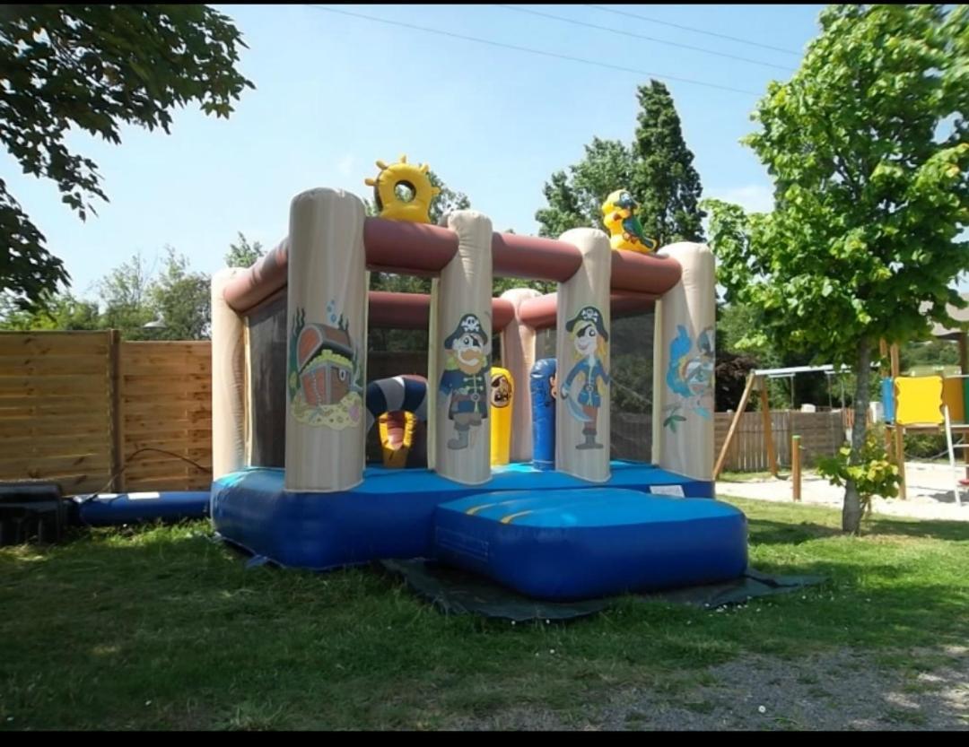 Mobil-Home Le Petit Paradis Vendeen Camping 3 Etoiles 7Km Des Plages Avrillé Exteriér fotografie