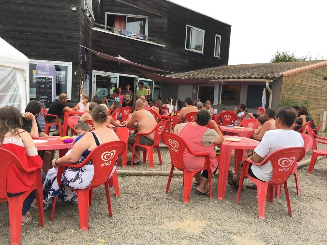 Mobil-Home Le Petit Paradis Vendeen Camping 3 Etoiles 7Km Des Plages Avrillé Exteriér fotografie